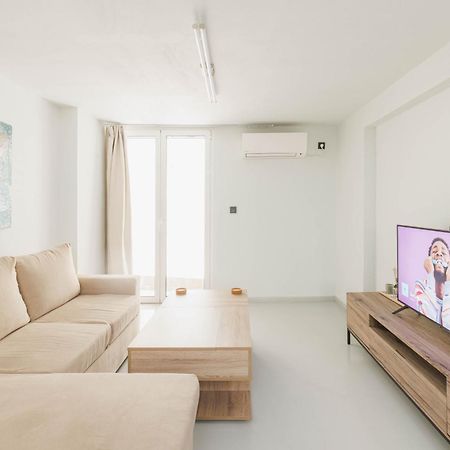 アテネBeautiful Underground Nest With Prv Terraceアパートメント エクステリア 写真